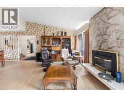 695 Macintosh Street, Coquitlam, BC V3J4Y4 Photo 6