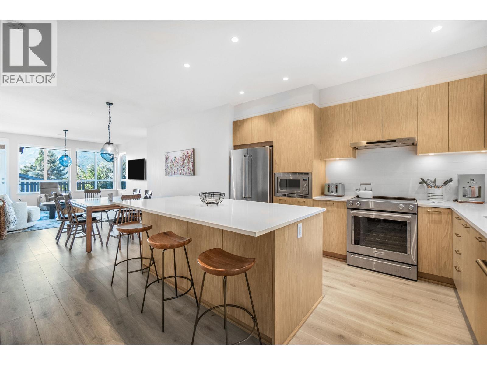 6 41215 GARIBALDI SPRINGS WAY, Squamish