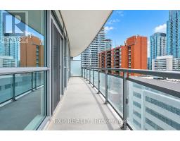 1002 - 89 Dunfield Avenue, Toronto, ON M4S0A4 Photo 15