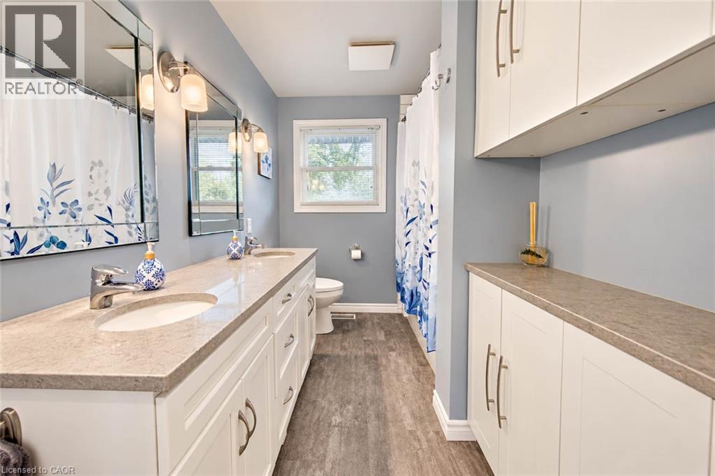 235 WINSTON Boulevard - Image 19