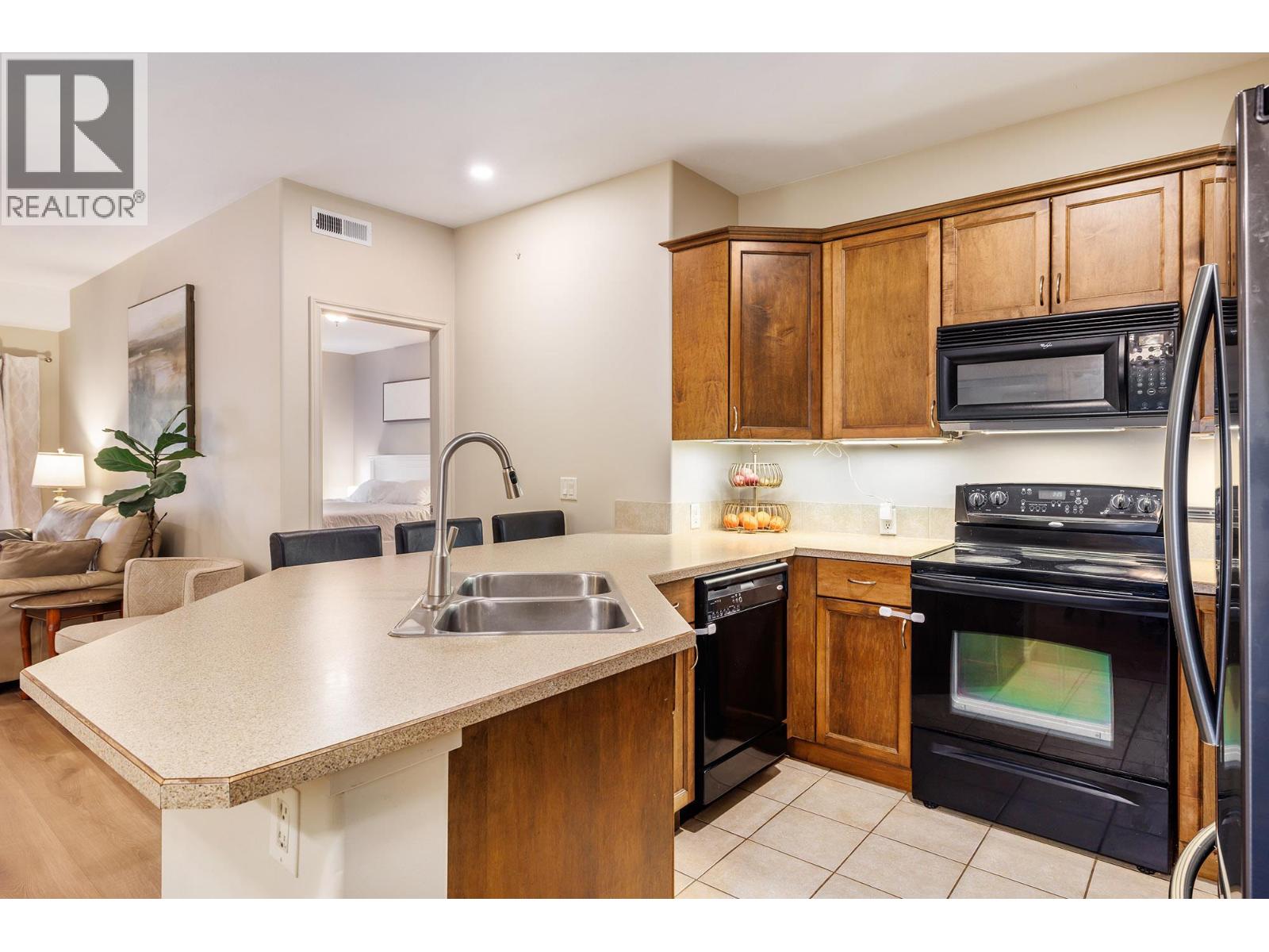 1007 Harvey Avenue Unit# 206, Kelowna