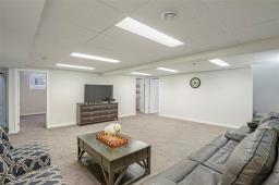 27 Finchfield Court, Winnipeg, MB R3Y0V2 Photo 25