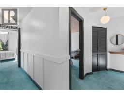 2069 Westview Drive, North Vancouver, BC V7M3B1 Photo 29