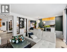2069 Westview Drive, North Vancouver, BC V7M3B1 Photo 10