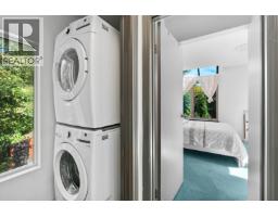 2069 Westview Drive, North Vancouver, BC V7M3B1 Photo 30