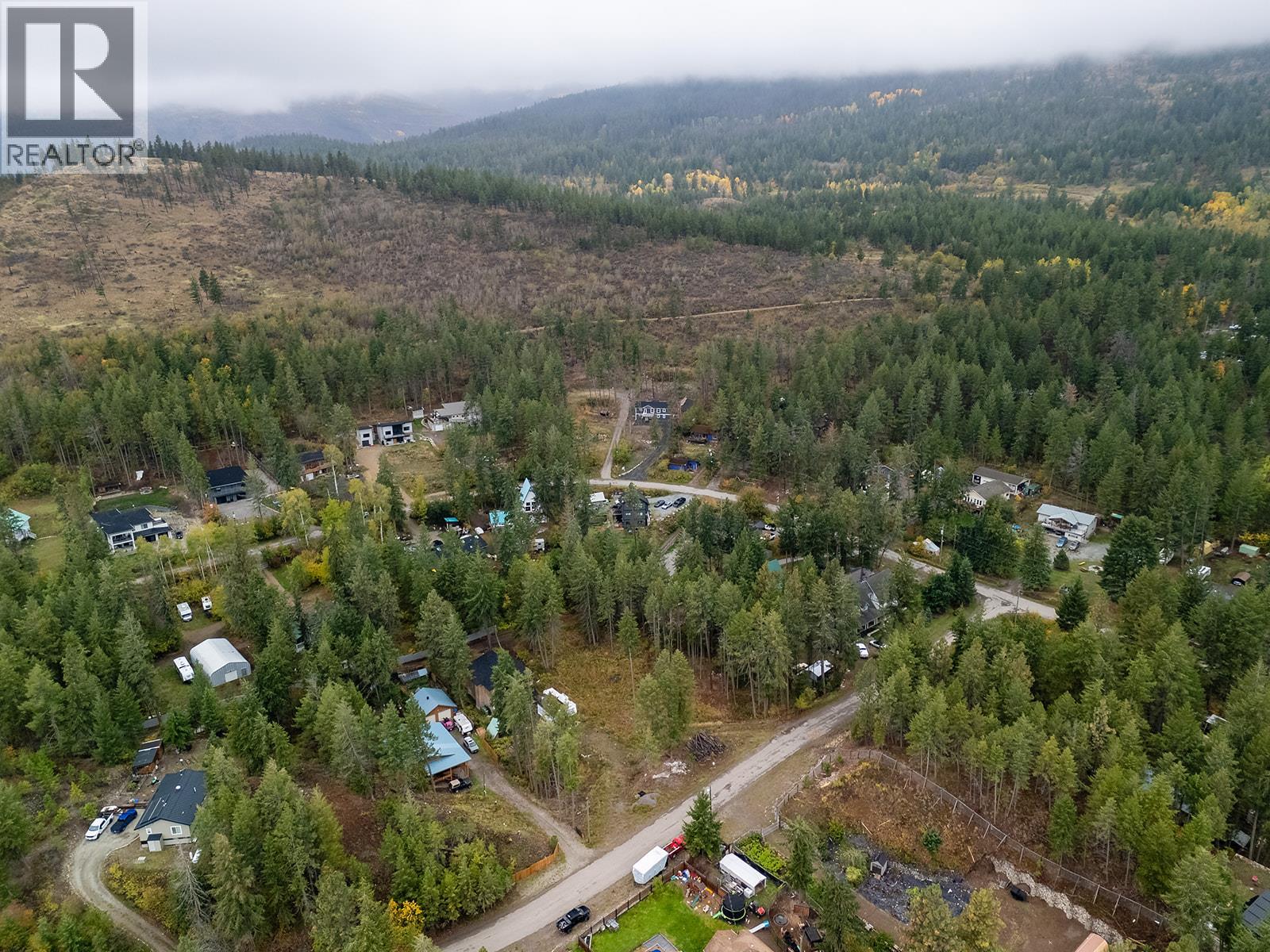 861 Balsam Road, Fintry
