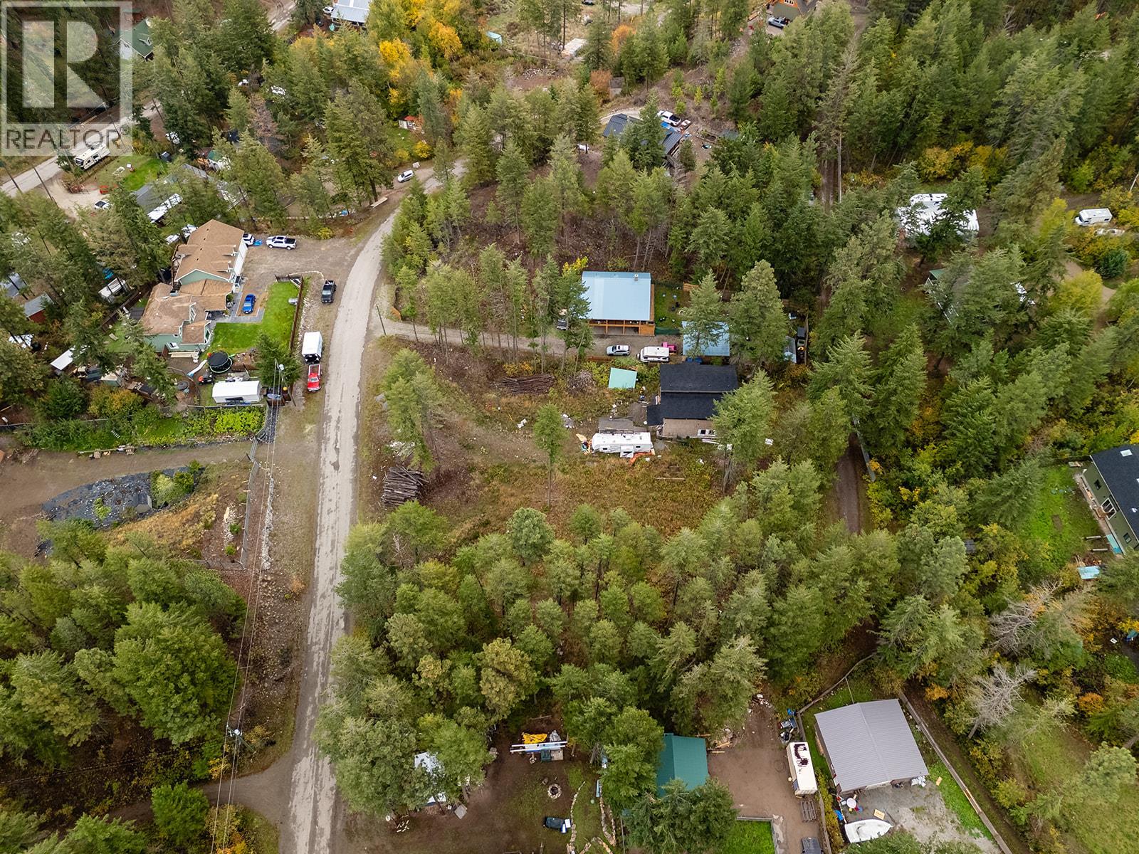 861 Balsam Road, Fintry