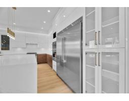 7532 205 Street, Langley, BC V2Y1V5 Photo 8