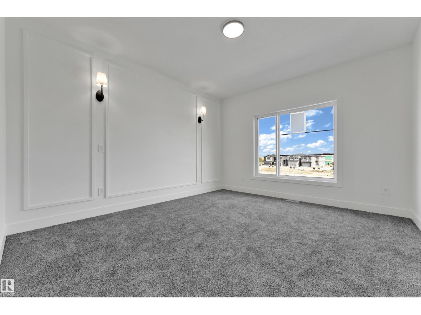 261 Linden LO - Image 24