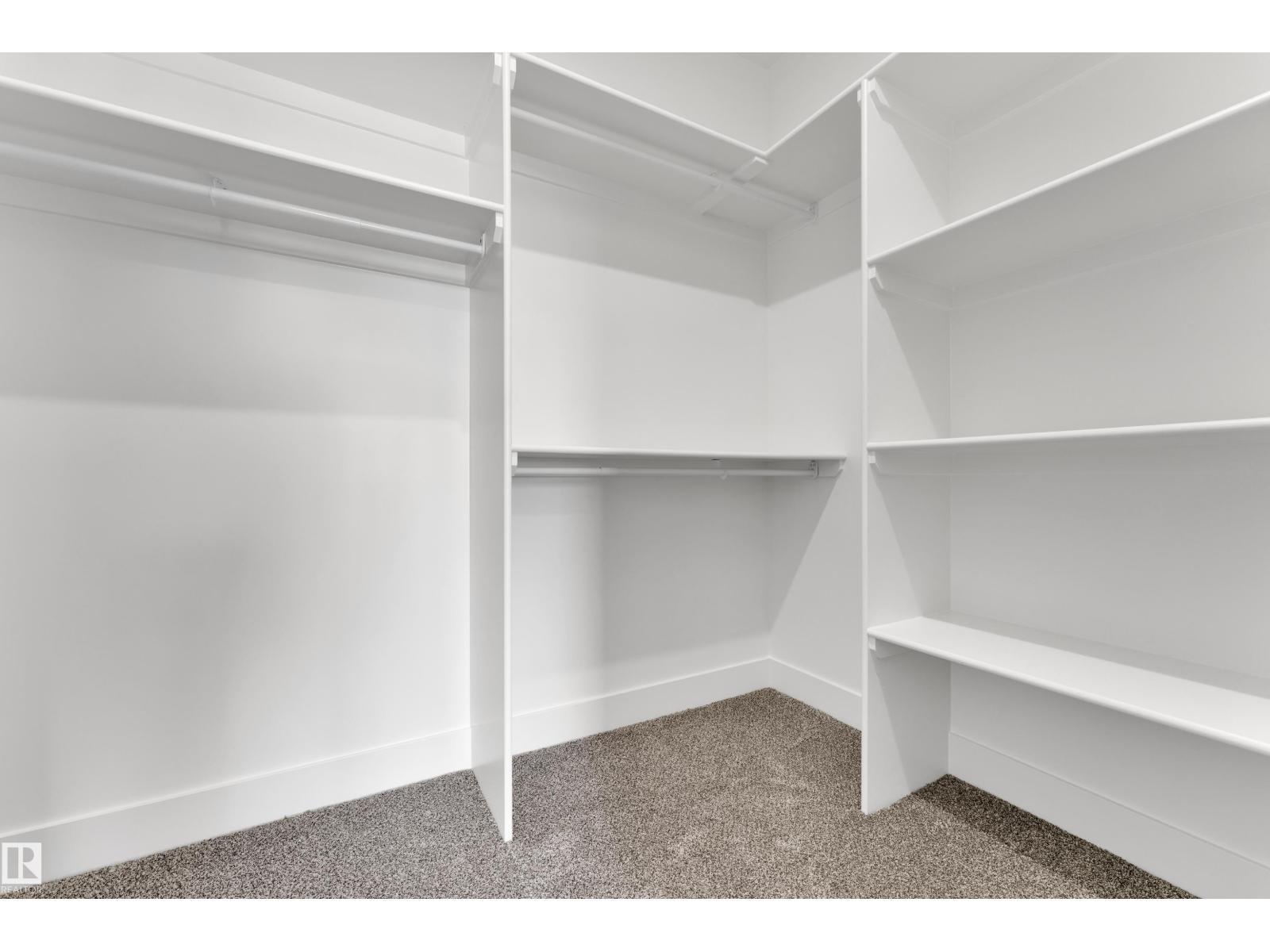 261 Linden LO - Image 27