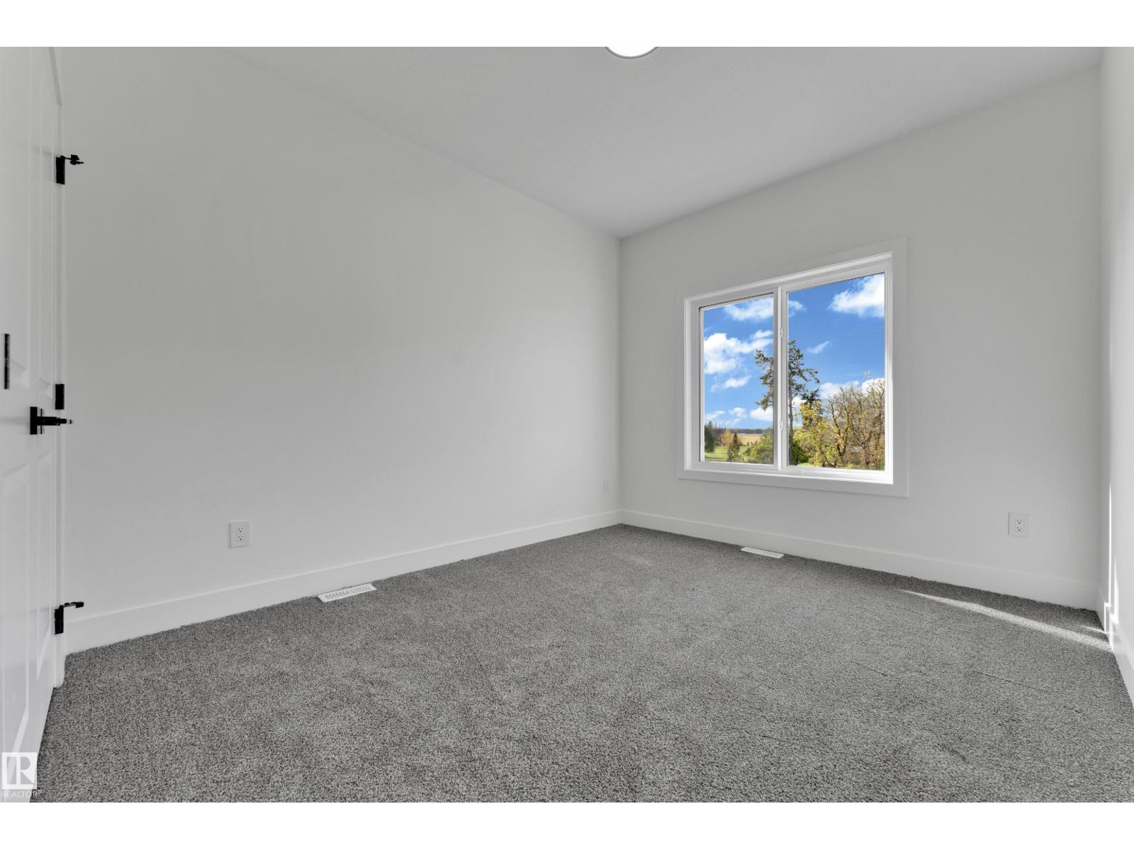 261 Linden LO - 28