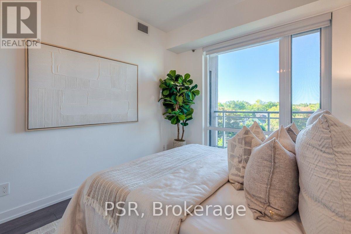 #605 223 ST CLAIR AVENUE - 20