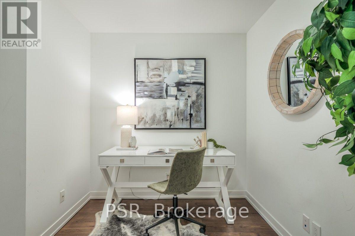 #605 223 ST CLAIR AVENUE - 26