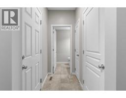 40 Panatella Mews NW - photo 4