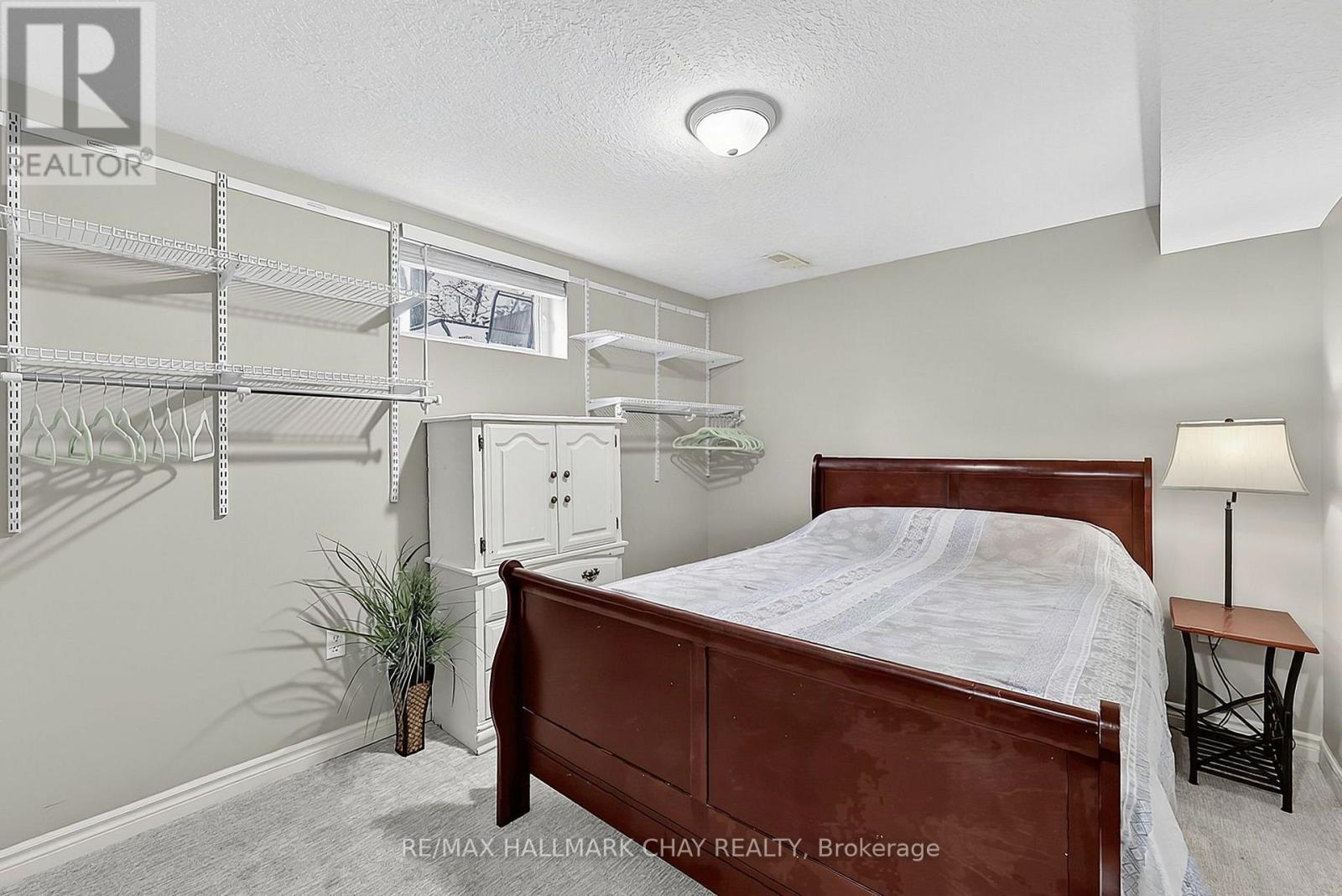 23 Marion Crescent, Barrie, ON photo 21