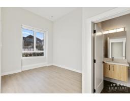 101 14858 60 Avenue, Surrey, BC V3S0B5 Photo 6