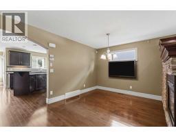 723 23 Avenue NW - photo 9