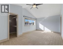 723 23 Avenue NW - photo 29