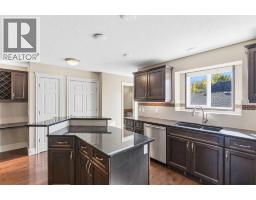 723 23 Avenue NW - photo 18