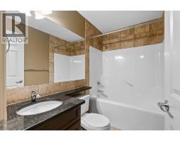 723 23 Avenue NW - photo 38