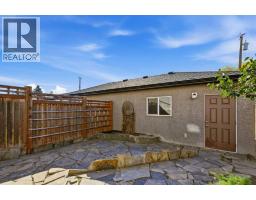 723 23 Avenue NW - photo 44