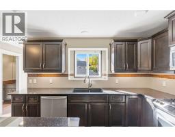 723 23 Avenue NW - photo 19