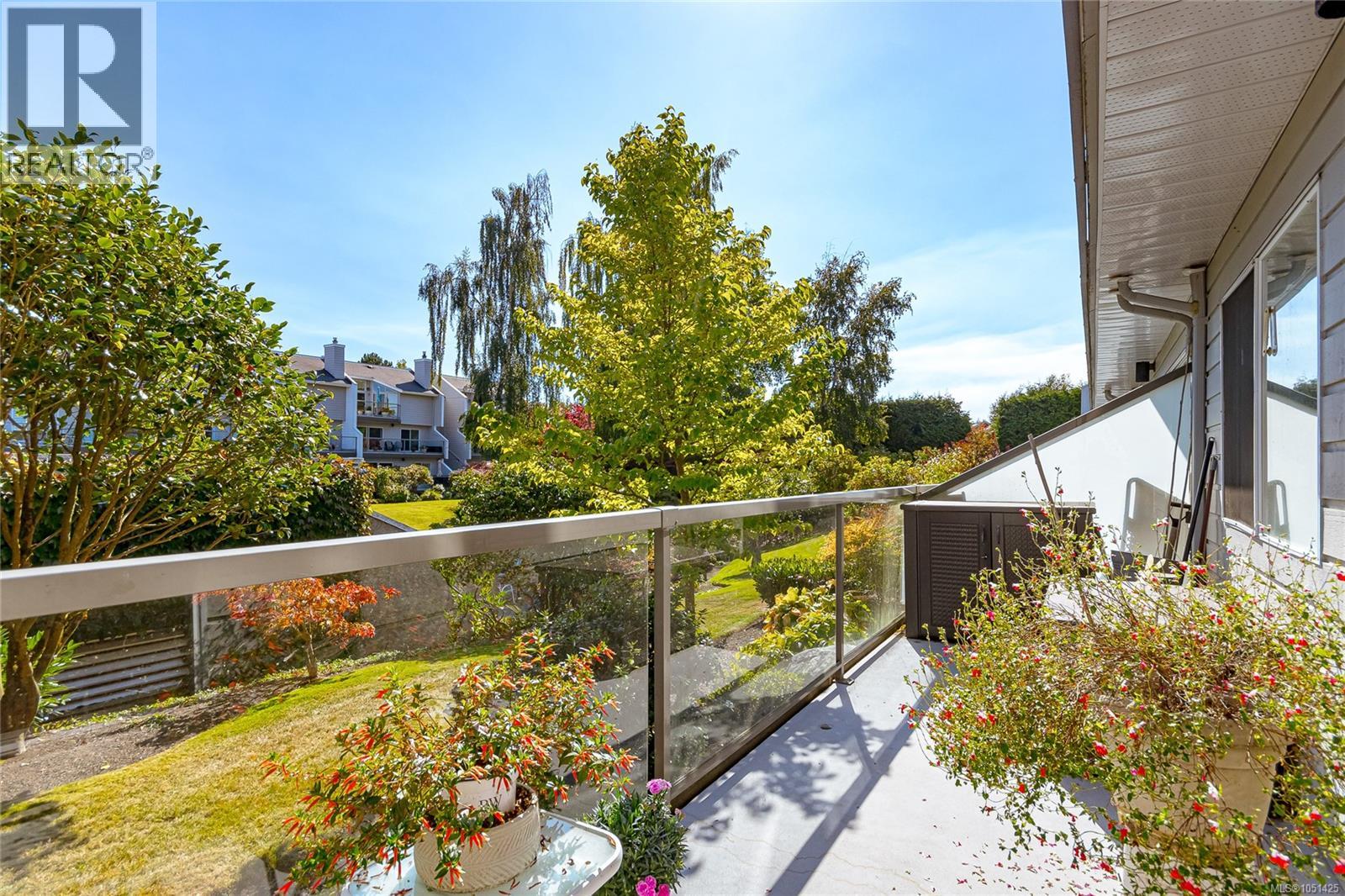 105 10461 Resthaven Dr, Sidney