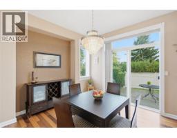 Living room - 6154 Saturna Ave, Nanaimo, BC V9V1S8 Photo 6