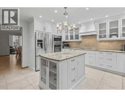 2pc Bathroom - 28 Edenstone Way Nw, Calgary, AB T3A3Z4 Photo 10