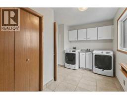 Bonus Room - 28 Edenstone Way Nw, Calgary, AB T3A3Z4 Photo 20