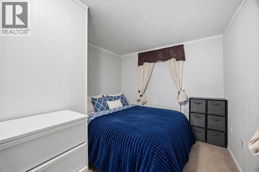 117 Elm Street, Fort McMurray
