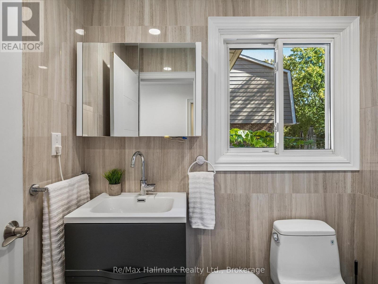 2194 CONSTANCE DRIVE - 20