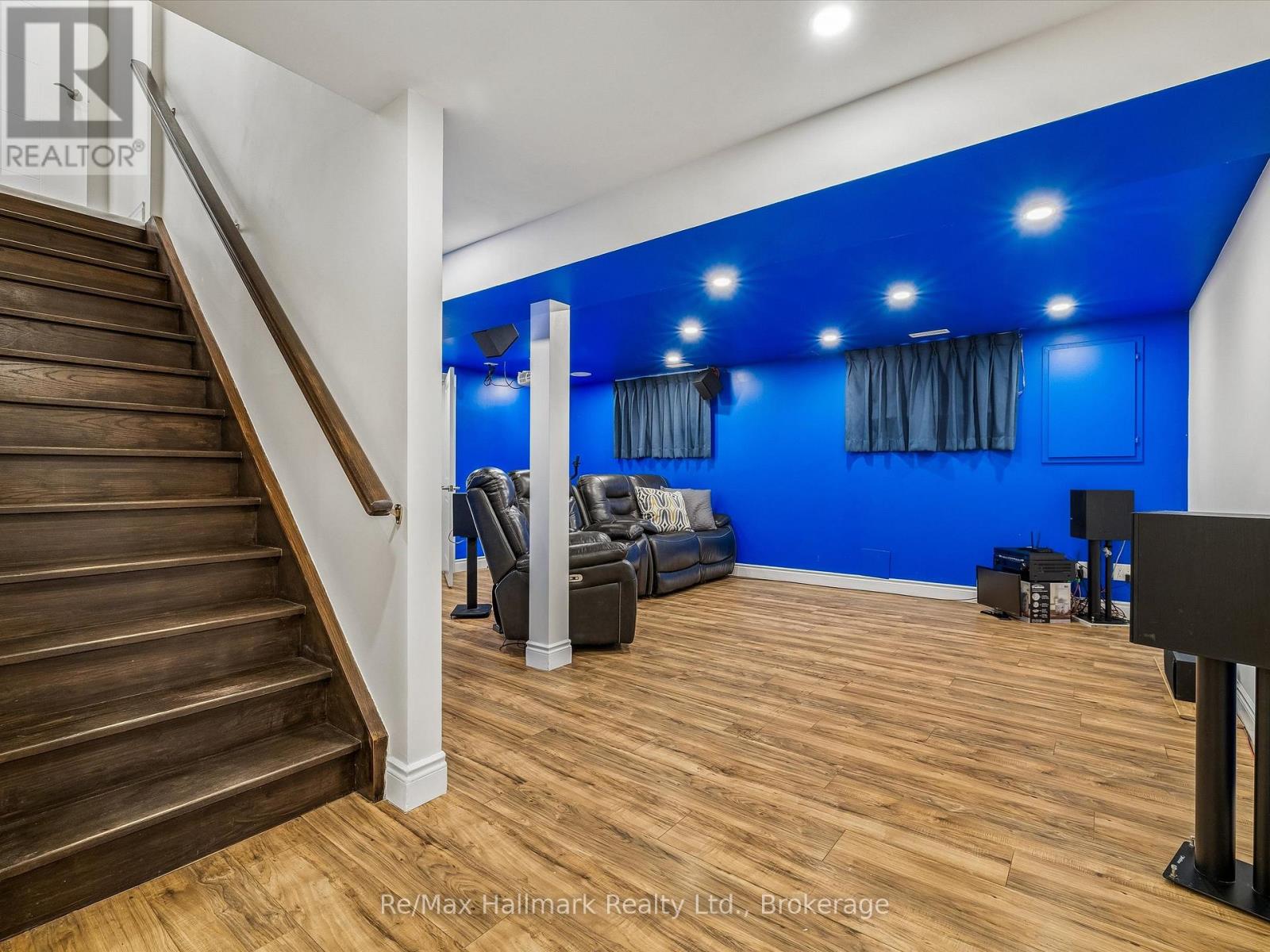 2194 CONSTANCE DRIVE - Image 34