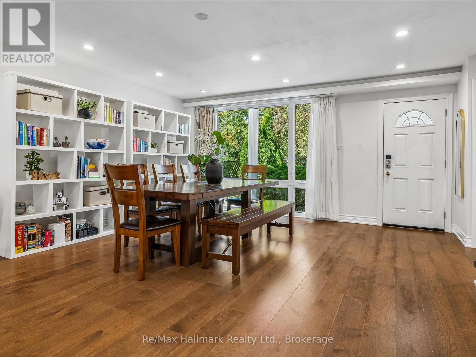 Photo of 2194 CONSTANCE DRIVE