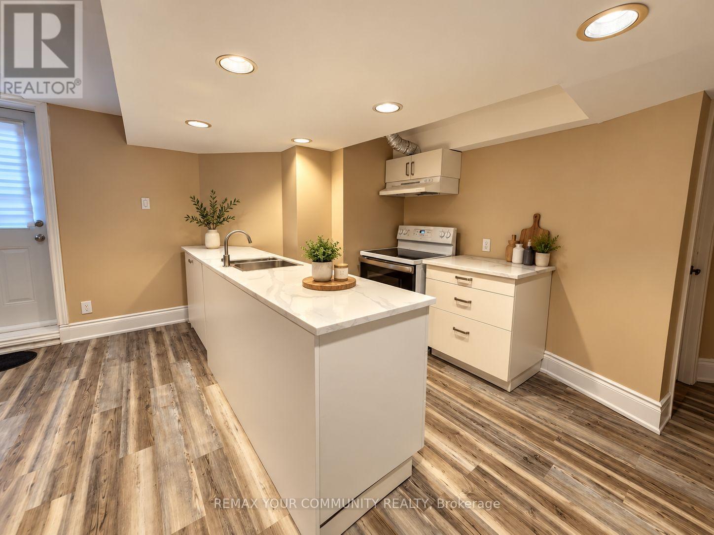 Bsmt- 17 Morden Crescent, Ajax, ON photo 3