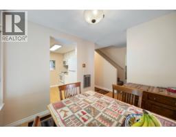 4384 Garden Grove Drive, Burnaby, BC V5G4G6 Photo 9
