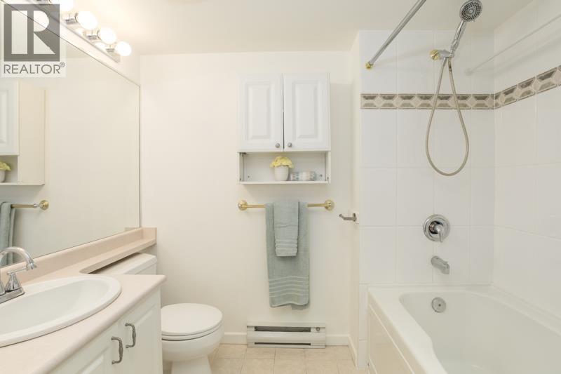 909 6088 MINORU BOULEVARD, Richmond - Image 1
