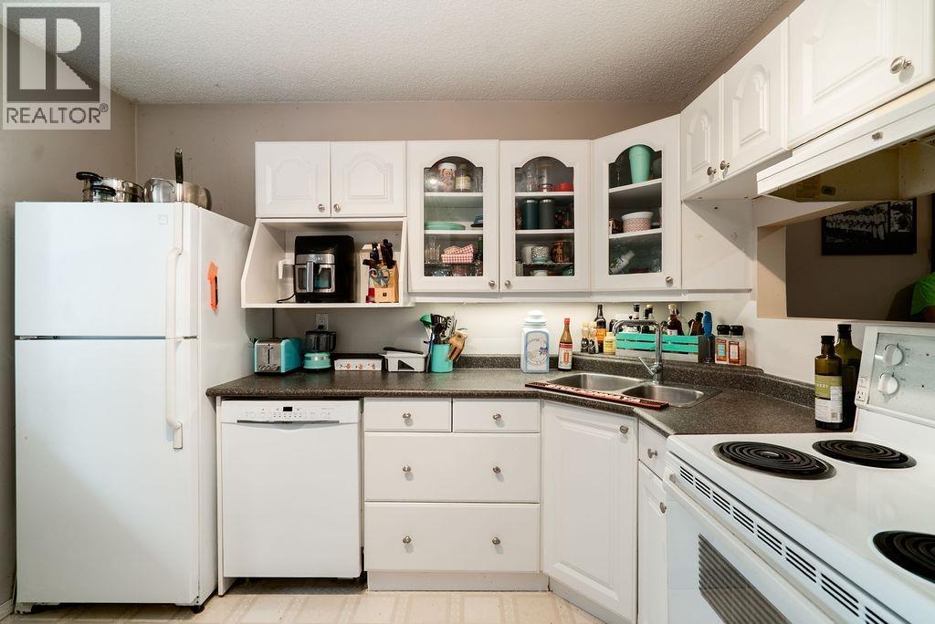2 2990 MARINER WAY, Coquitlam - Image 1