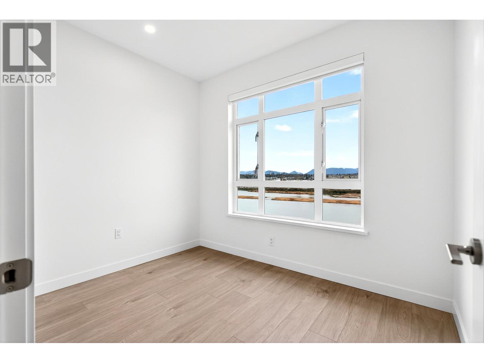 76 10333 RIVER DRIVE, Richmond - Image 1