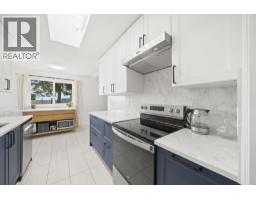 17 Campion Court, Port Moody, BC V3H4A9 Photo 16