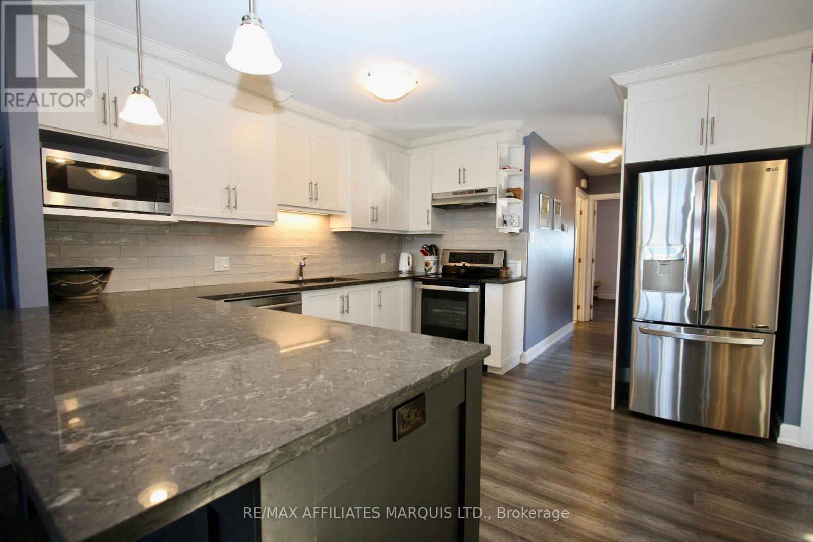 276 BELLWOOD DRIVE - 5