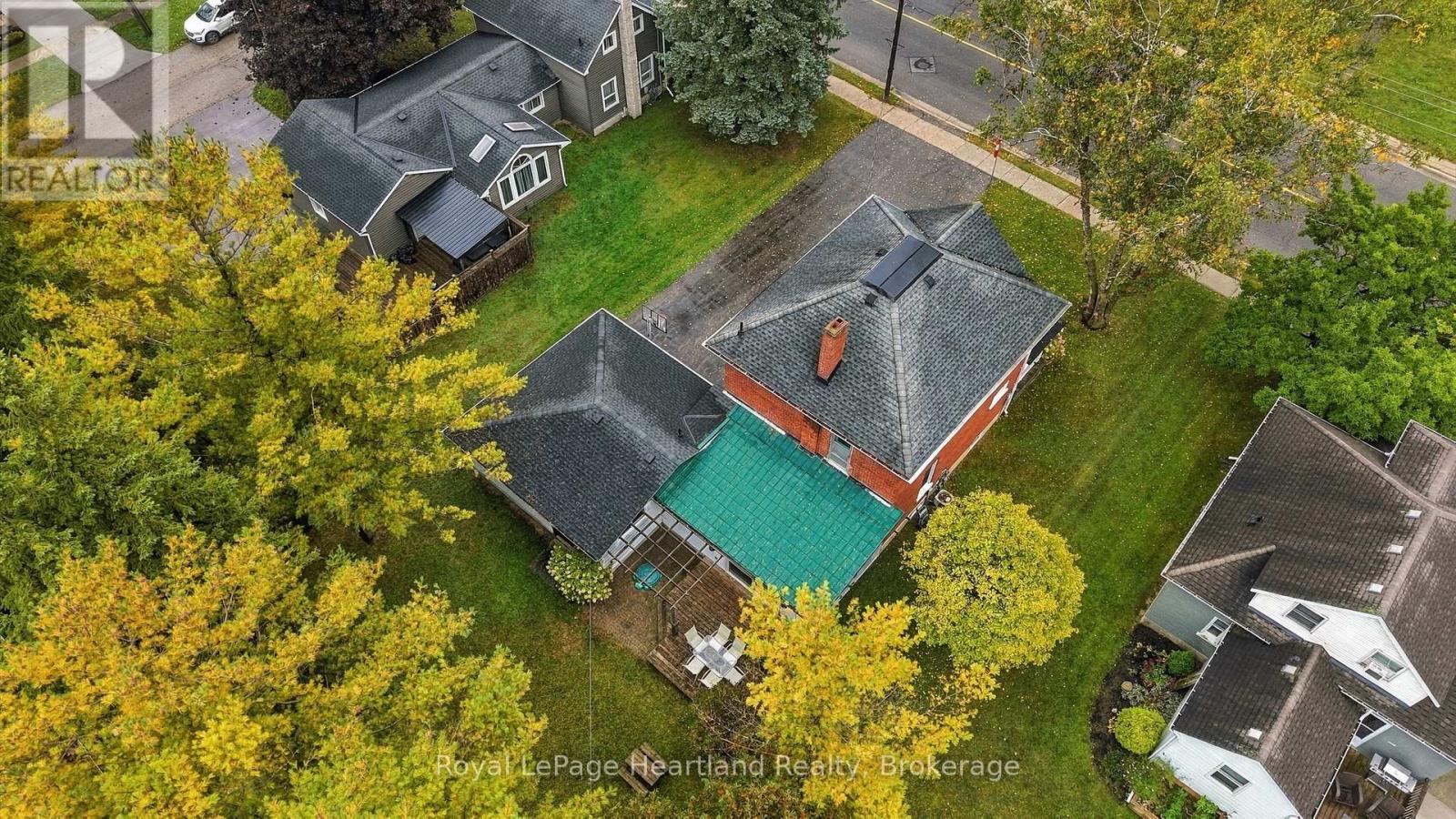 184 MAIN STREET - 44