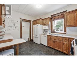 184 Main Street, North Perth, ON N0G1B0 Photo 16