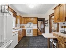 184 Main Street, North Perth, ON N0G1B0 Photo 17