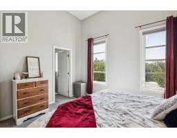 1301 Walden Drive SE - photo 21