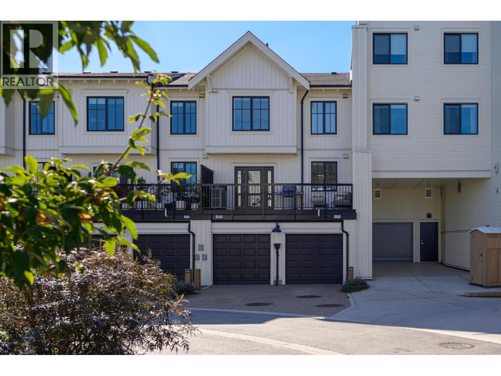 6363 SOUTHLANDS Drive, Delta