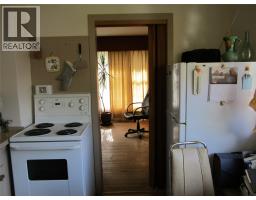 1285 Forestbrook Drive, Penticton, BC V2A2G4 Photo 8