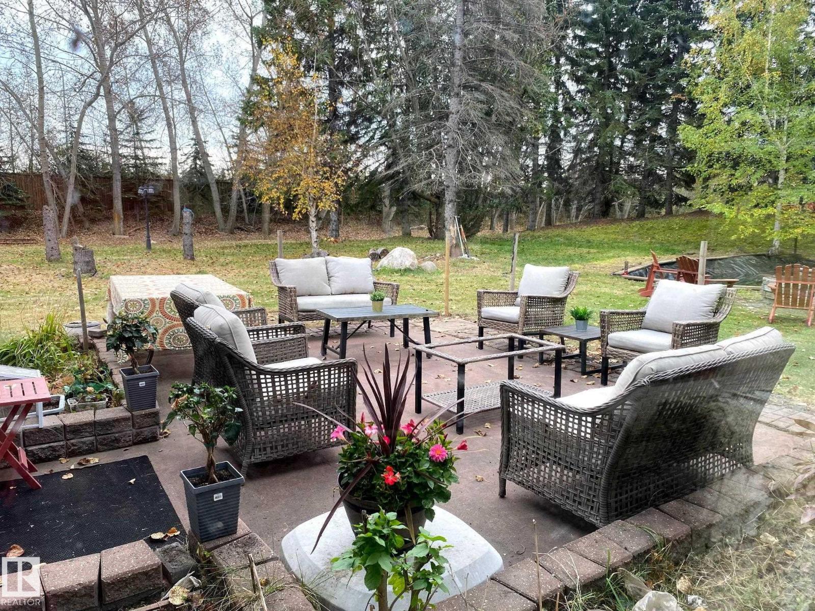 #1 52328 HWY 21 - 40
