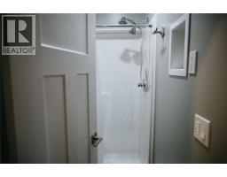 Foyer - 475 Bluenose Road, Coldstream, BC V1B3E7 Photo 24