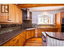 475 Bluenose Road, Coldstream, BC V1B3E7 Photo 32